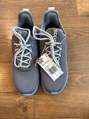 Adidas Girls Size 4 Sneakers